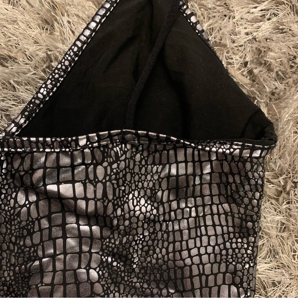 Tank top - Picture 3 of 4